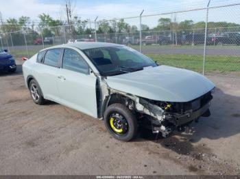  Salvage Kia K4