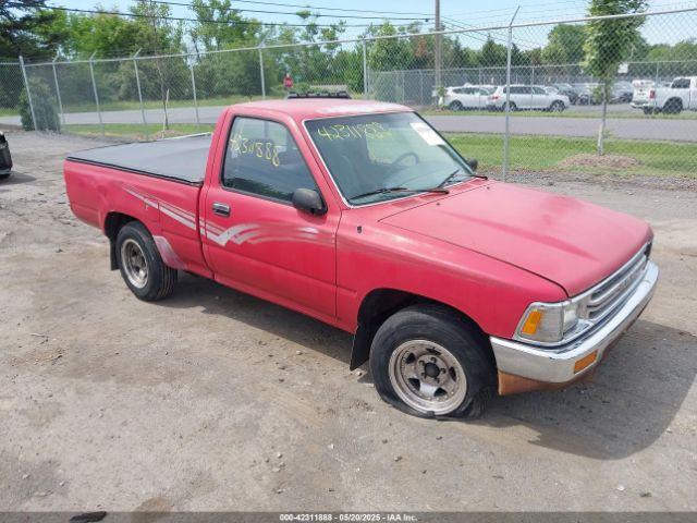  Salvage Toyota Pickup