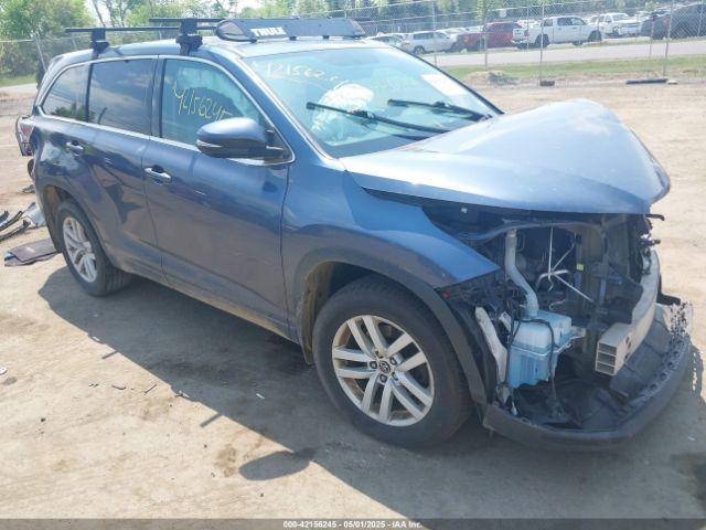  Salvage Toyota Highlander
