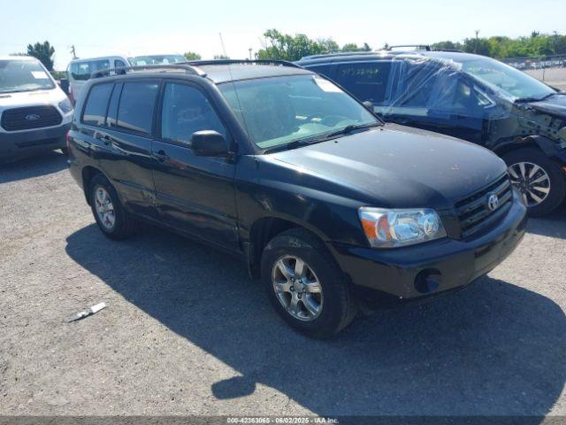  Salvage Toyota Highlander