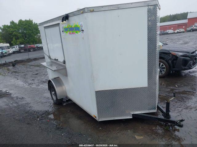  Salvage Quality 6x10 Enclosed