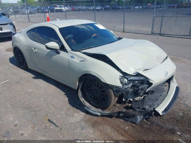  Salvage Scion FR-S