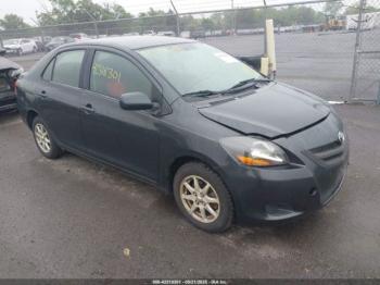  Salvage Toyota Yaris