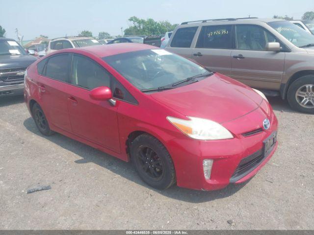  Salvage Toyota Prius
