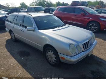  Salvage Mercedes-Benz E-Class