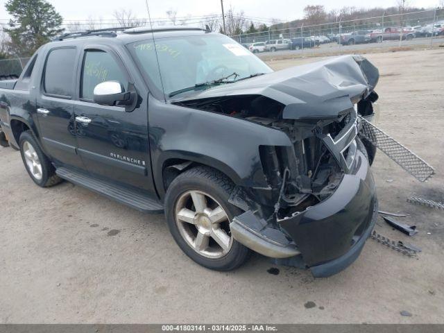  Salvage Chevrolet Avalanche 1500