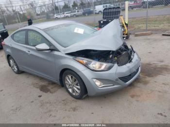  Salvage Hyundai ELANTRA