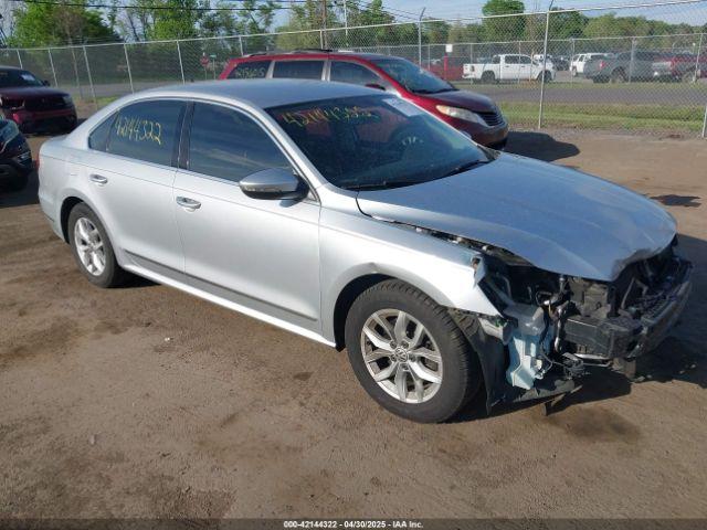  Salvage Volkswagen Passat