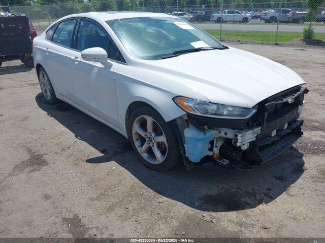  Salvage Ford Fusion