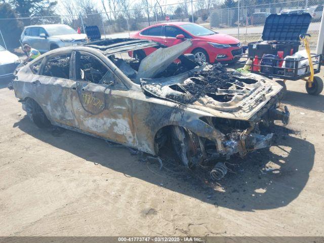  Salvage Genesis G80