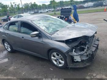  Salvage Ford Focus
