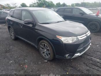  Salvage Mitsubishi Outlander