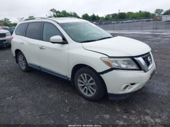  Salvage Nissan Pathfinder