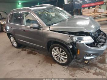  Salvage Volkswagen Tiguan