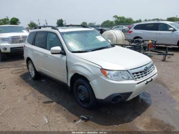  Salvage Subaru Forester
