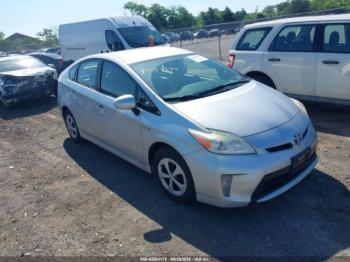  Salvage Toyota Prius