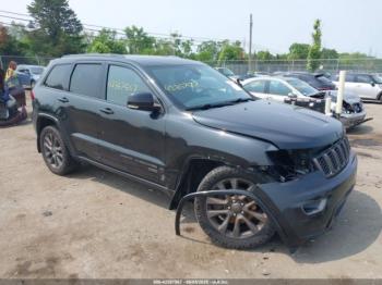  Salvage Jeep Grand Cherokee