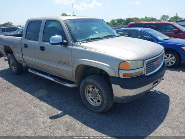  Salvage GMC Sierra 2500