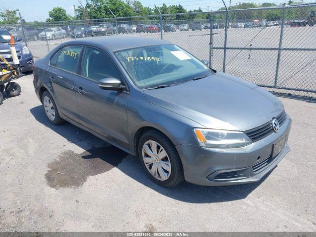  Salvage Volkswagen Jetta
