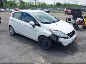  Salvage Ford Fiesta