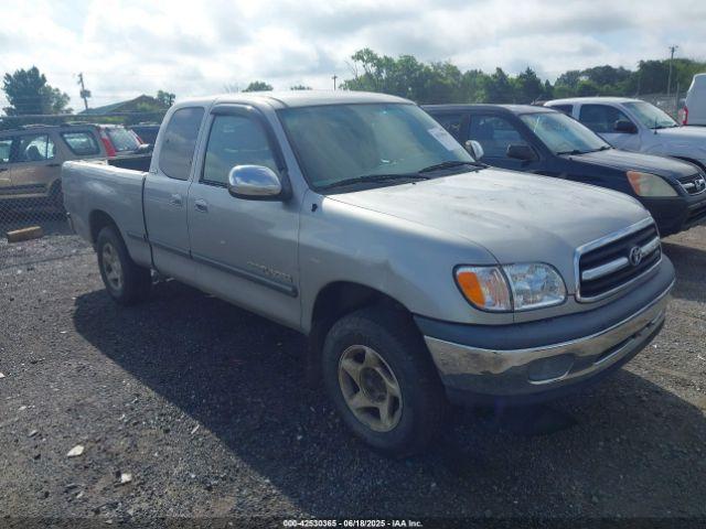  Salvage Toyota Tundra