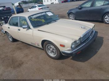  Salvage Jaguar Xj6