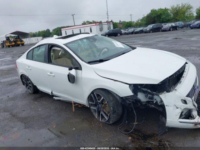  Salvage Volvo S60