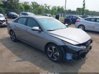  Salvage Hyundai ELANTRA