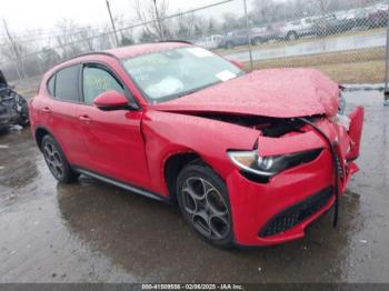  Salvage Alfa Romeo Stelvio