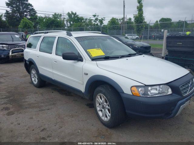  Salvage Volvo XC70