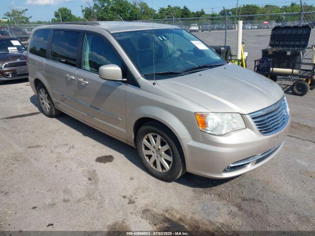  Salvage Chrysler Town & Country