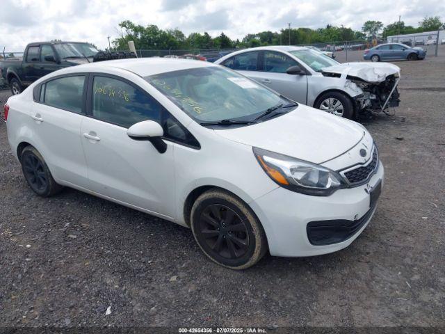  Salvage Kia Rio