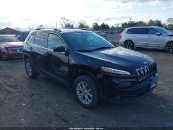  Salvage Jeep Cherokee