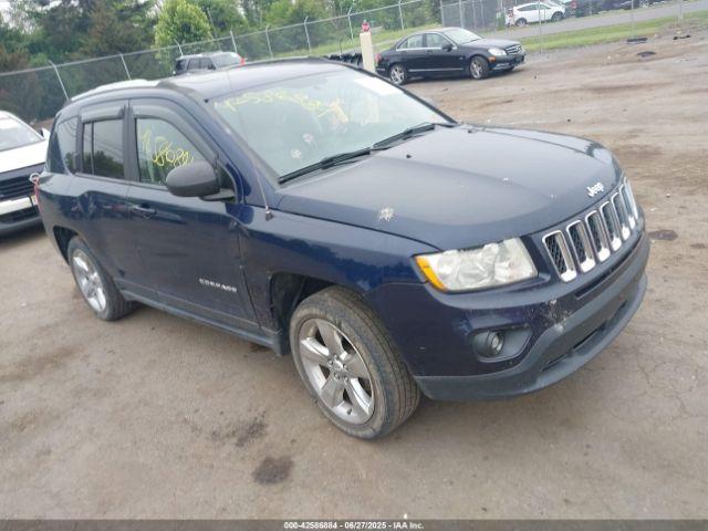  Salvage Jeep Compass