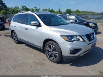  Salvage Nissan Pathfinder