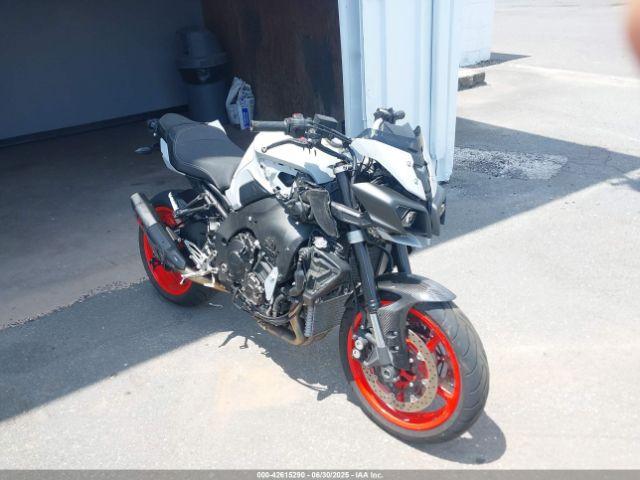  Salvage Yamaha Mtn1000
