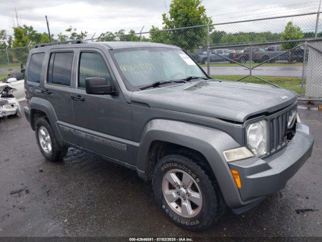  Salvage Jeep Liberty