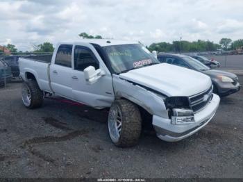  Salvage Chevrolet Silverado 2500