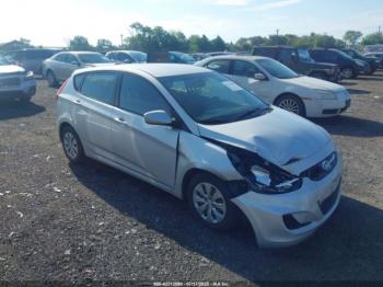  Salvage Hyundai ACCENT