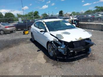  Salvage Hyundai ELANTRA