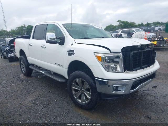  Salvage Nissan Titan