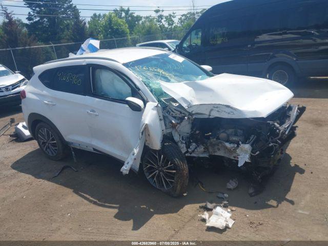  Salvage Hyundai TUCSON