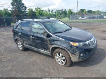  Salvage Kia Sorento