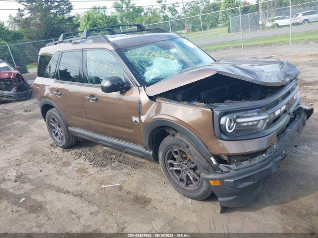  Salvage Ford Bronco