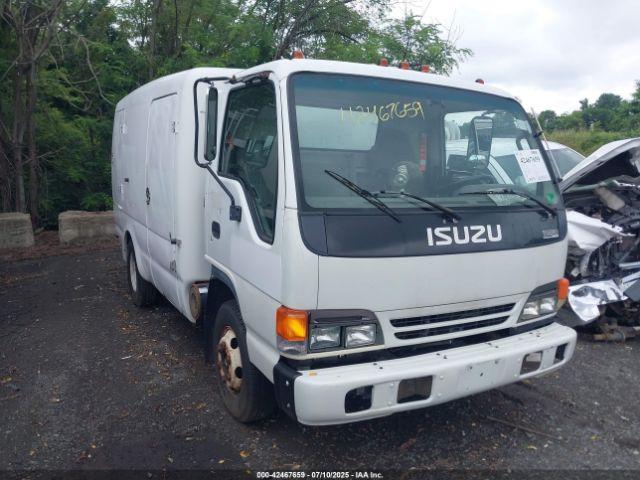  Salvage Isuzu Npr
