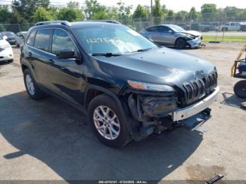  Salvage Jeep Cherokee