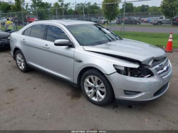  Salvage Ford Taurus