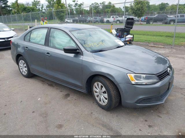  Salvage Volkswagen Jetta