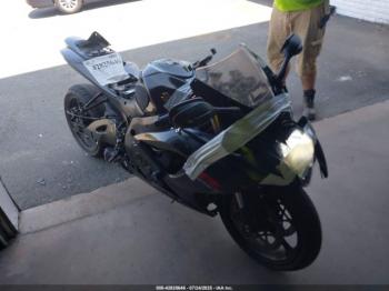  Salvage Suzuki Gsx-r600