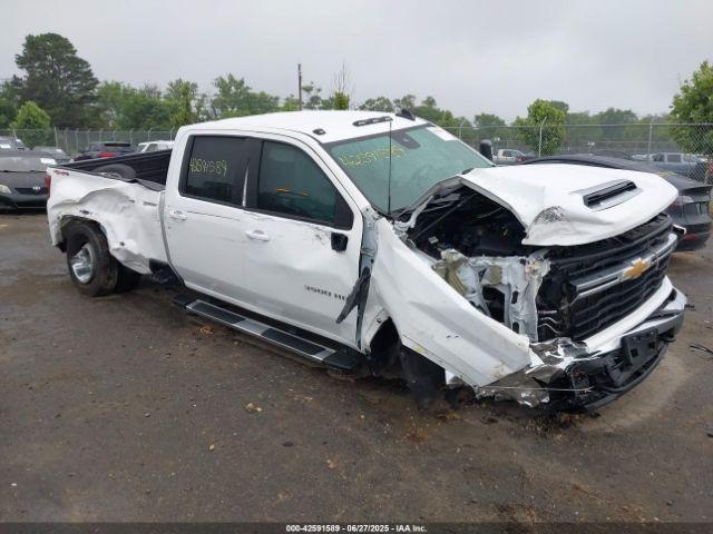  Salvage Chevrolet Silverado 3500